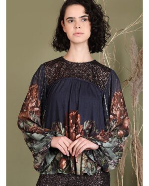 BL^NK KATALEYA TOP