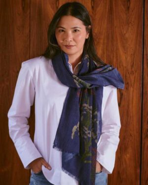 ONE HUNDRED STARS WOOLSCARF PARSELY SEED NAVY