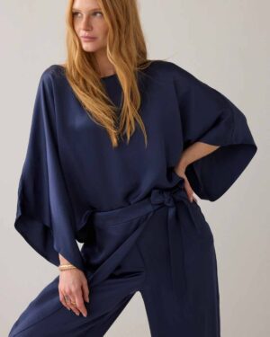 SUMMUM WOMAN SILKY TOP WITH KIMONO SLEEVES NAVY