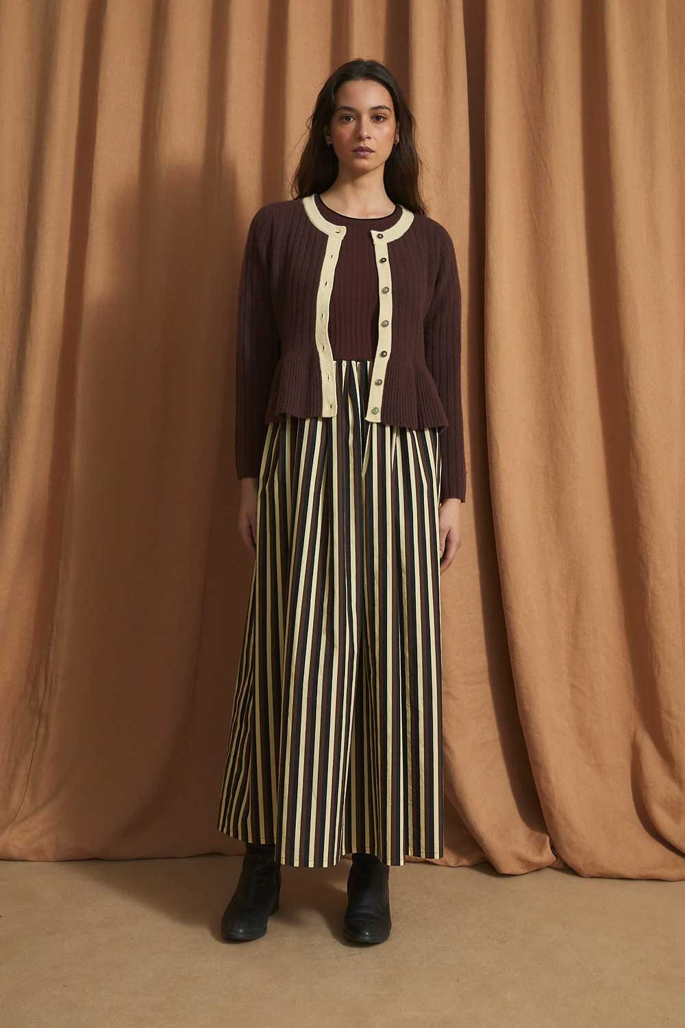 KNIT-BROWN-JACKET.jpg