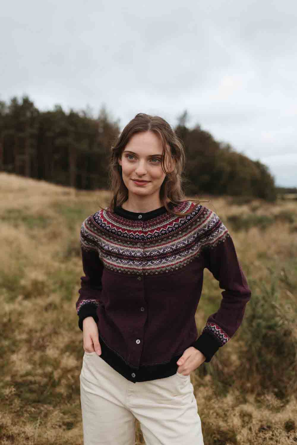 C4249-Alpine-Short-Cardigan-Tyrian-2-ERIBE.jpg