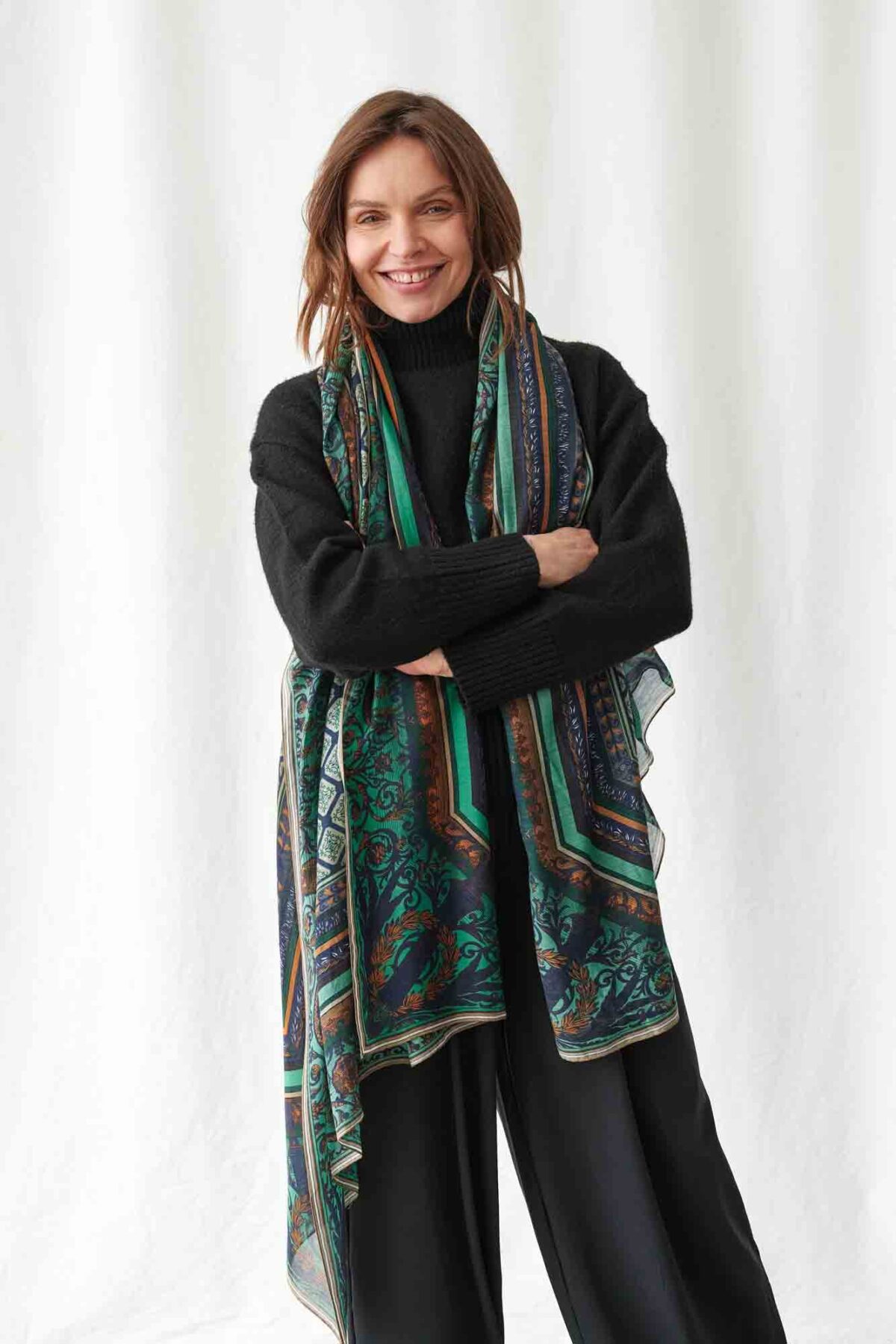 scarf-ae.jpg